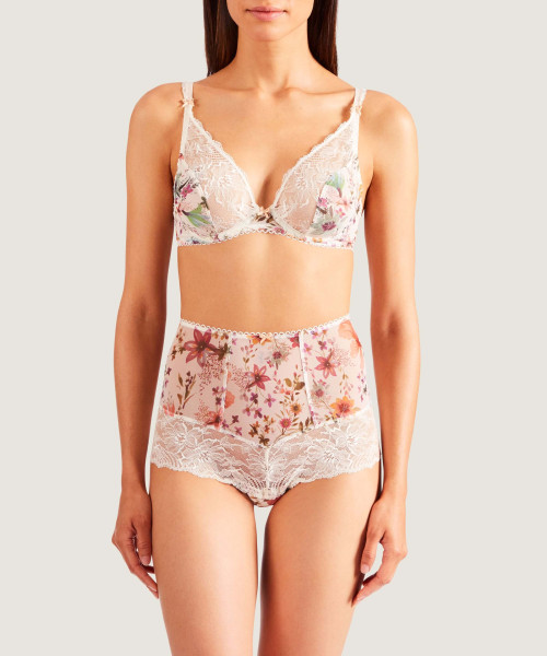 Nicht unterlegter Triangle Push Up BH