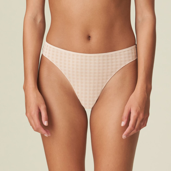 Marie Jo "Avero" String