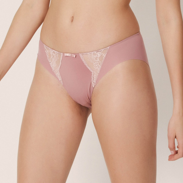 Marie Jo “ERIKA“ Rioslip