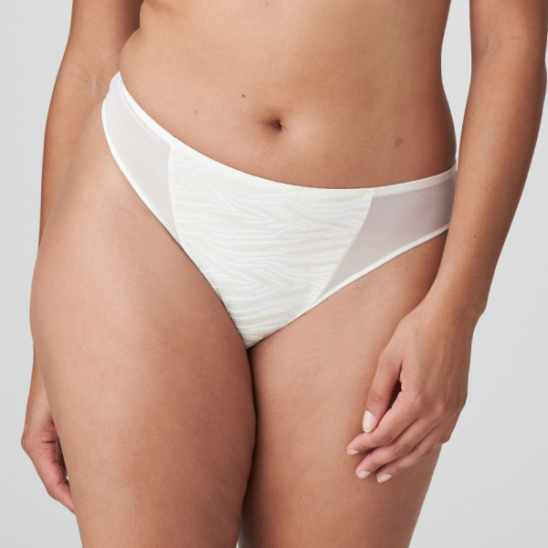 PrimaDonna Twist “Newington” String