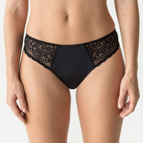 PrimaDonna Twist “I Do” String