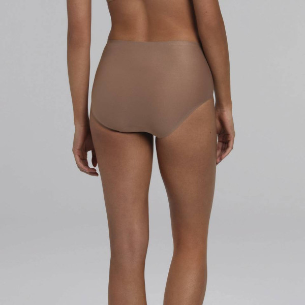 Anita “Essentials” Haigh Waist+ Slip