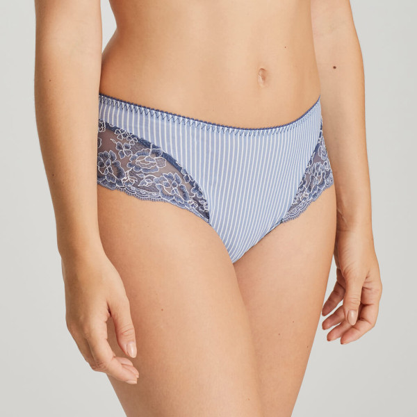 PrimaDonna “Nyssa” Luxus String