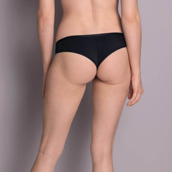 Anita “Eve” Shorty