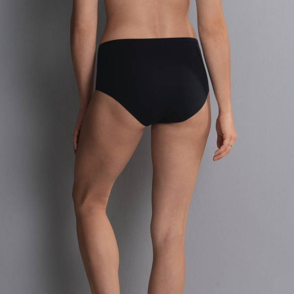 Anita “Essentials” Haigh Waist+ Slip